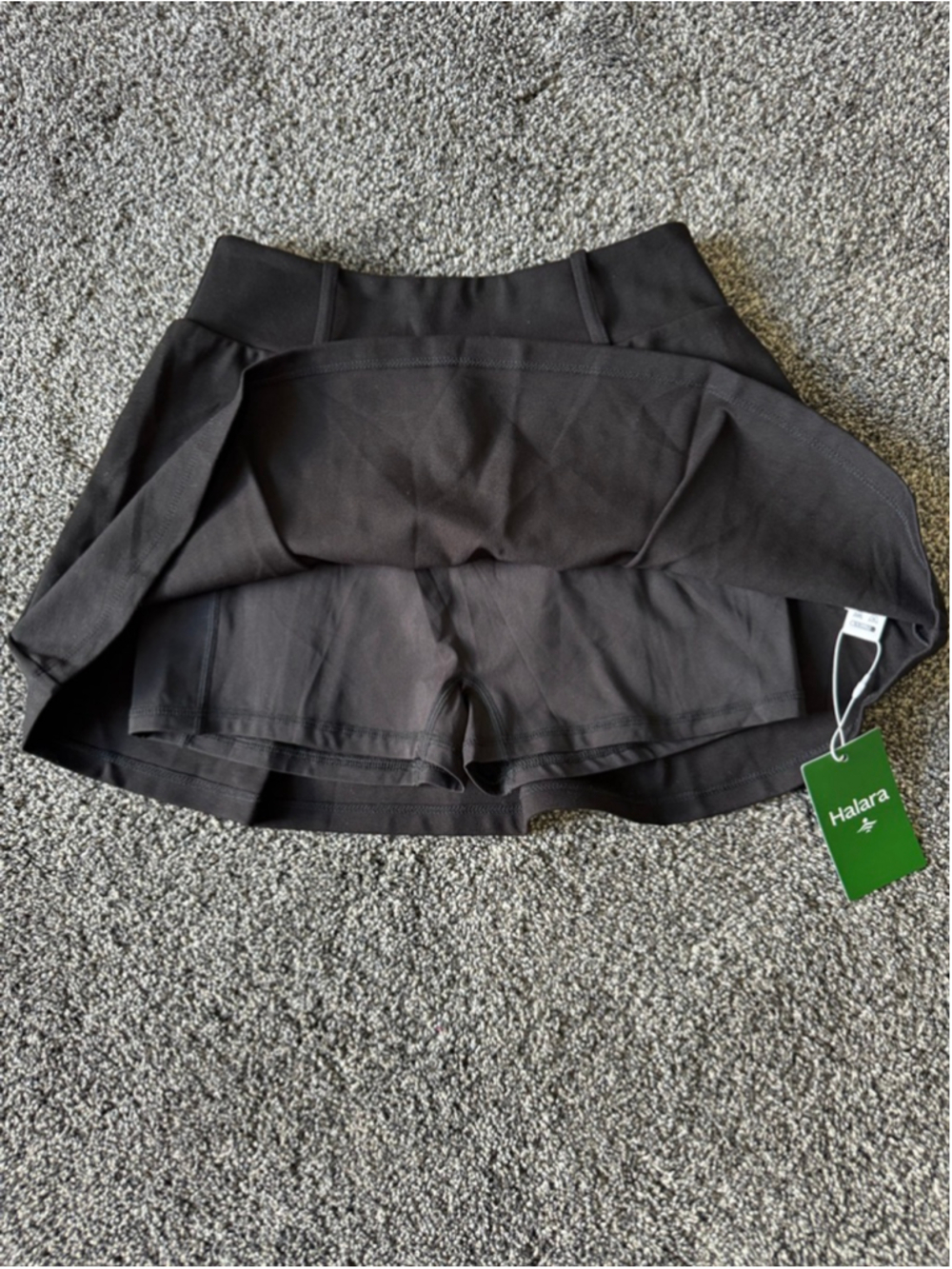 Women's NWT Halara High Waisted Pleated Mini 2-in-1 Casual Skirt Skort Black XS - Picture 4 of 8